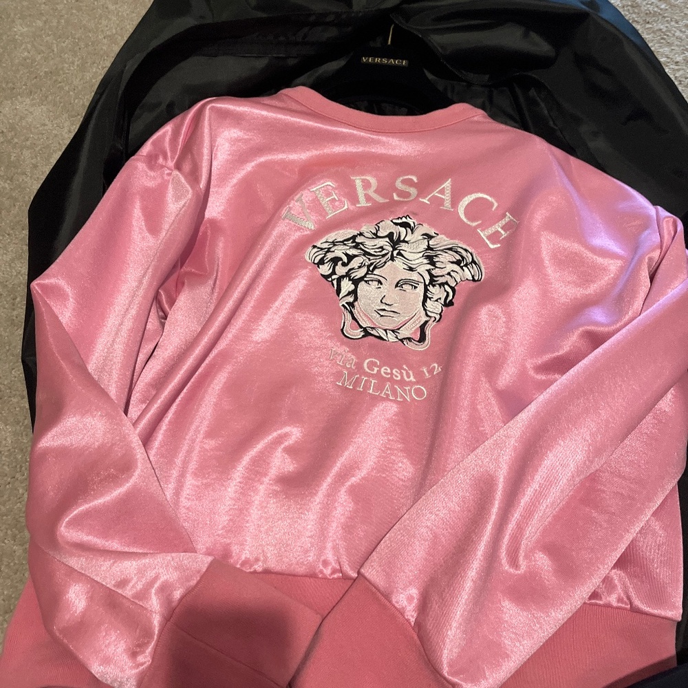 Versace sweatshirt gently used